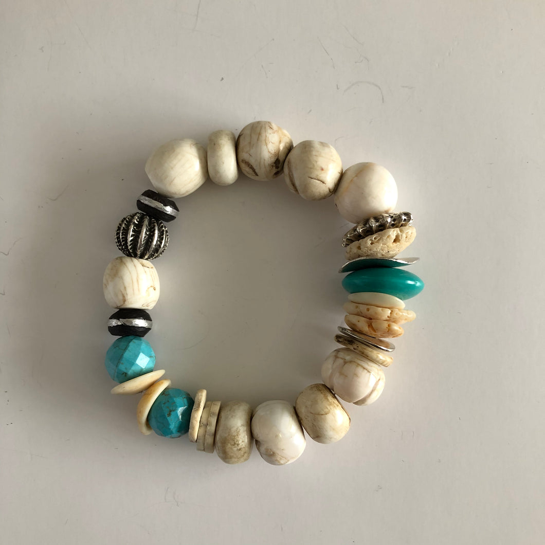 Turquoise & Shell Mix Stretch Bracelet