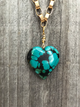 Load image into Gallery viewer, Vintage Gold Chain &amp; Turquoise Heart Choker
